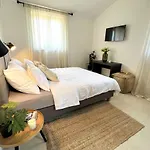 Meliora Villa *