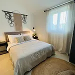 Meliora Villa *